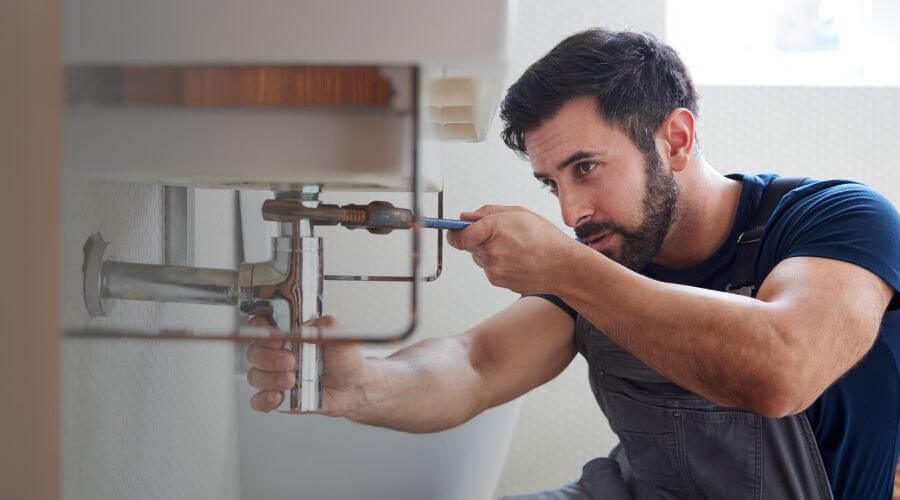 Faucet aerator cleaning/replacement in Simpsonville, KY